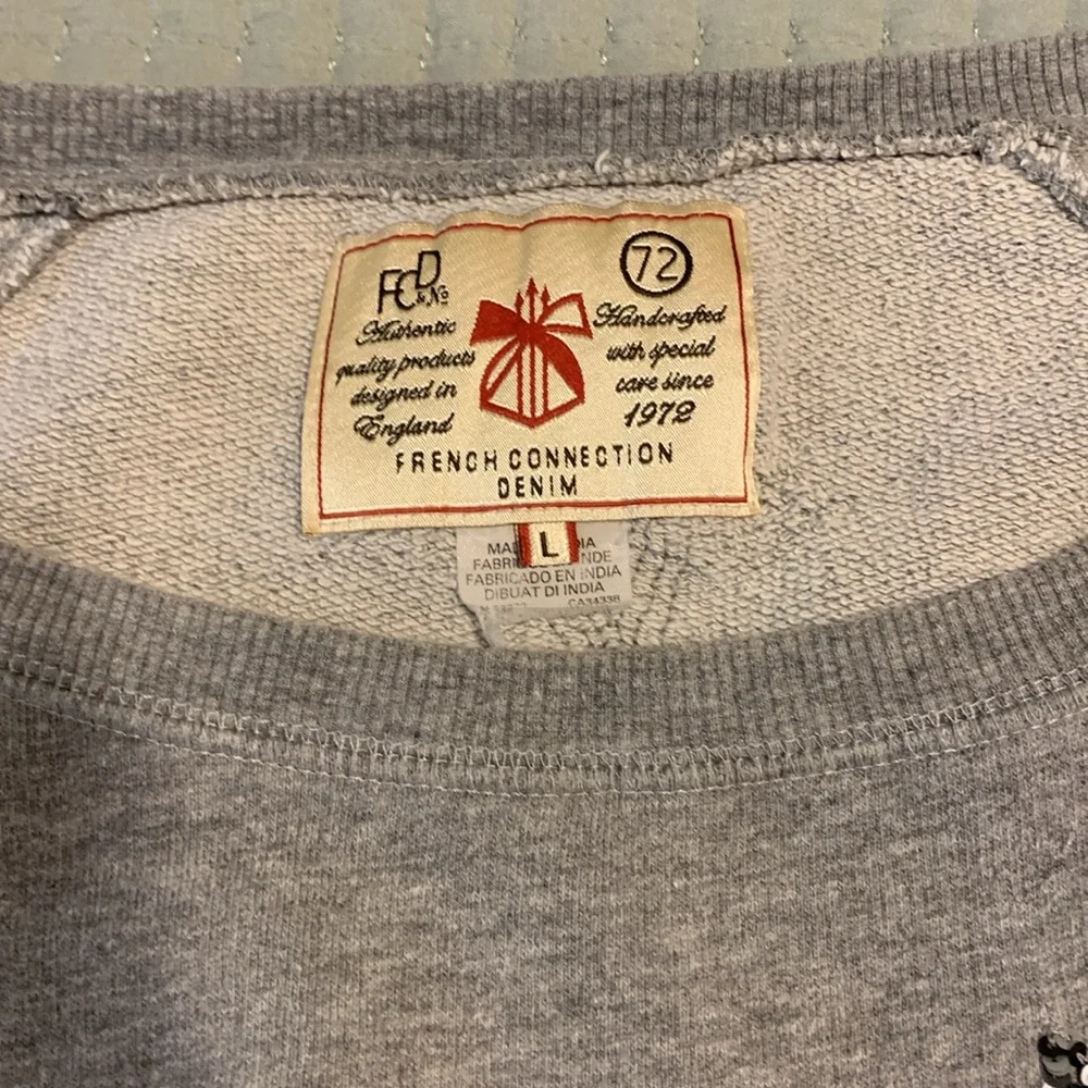 French Collection of England Gray Sequin stars Ladies Sweat shirt Sz Lg Like NEW